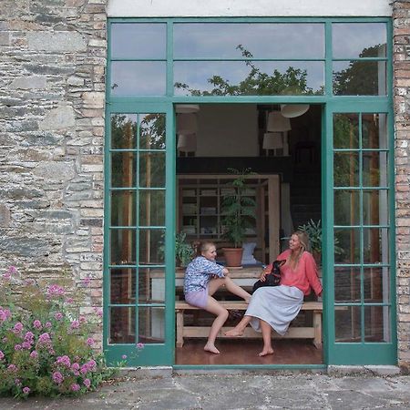 The Stable Yard House At Burtown House & Gardens Villa Athy Bagian luar foto