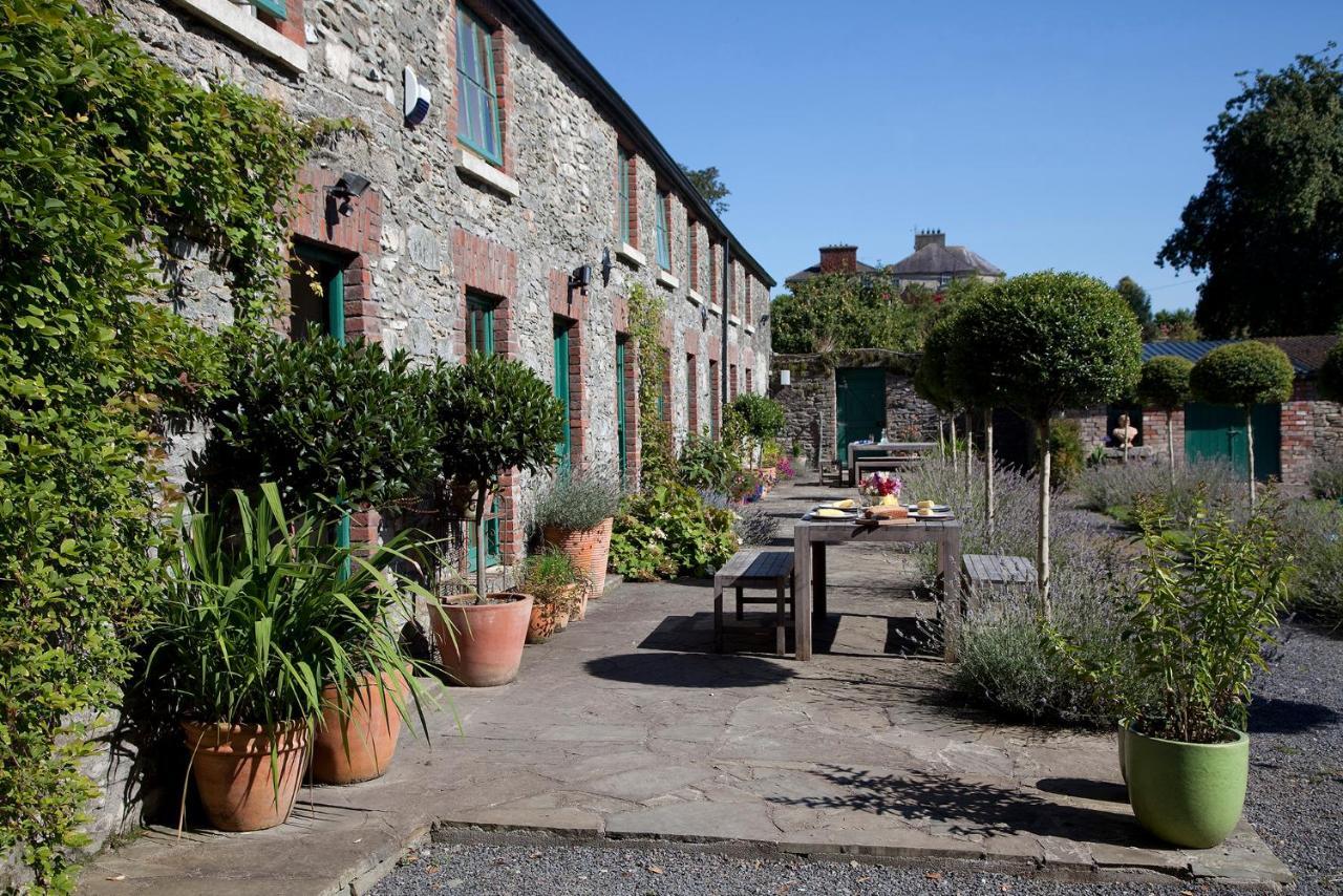 The Stable Yard House At Burtown House & Gardens Villa Athy Bagian luar foto