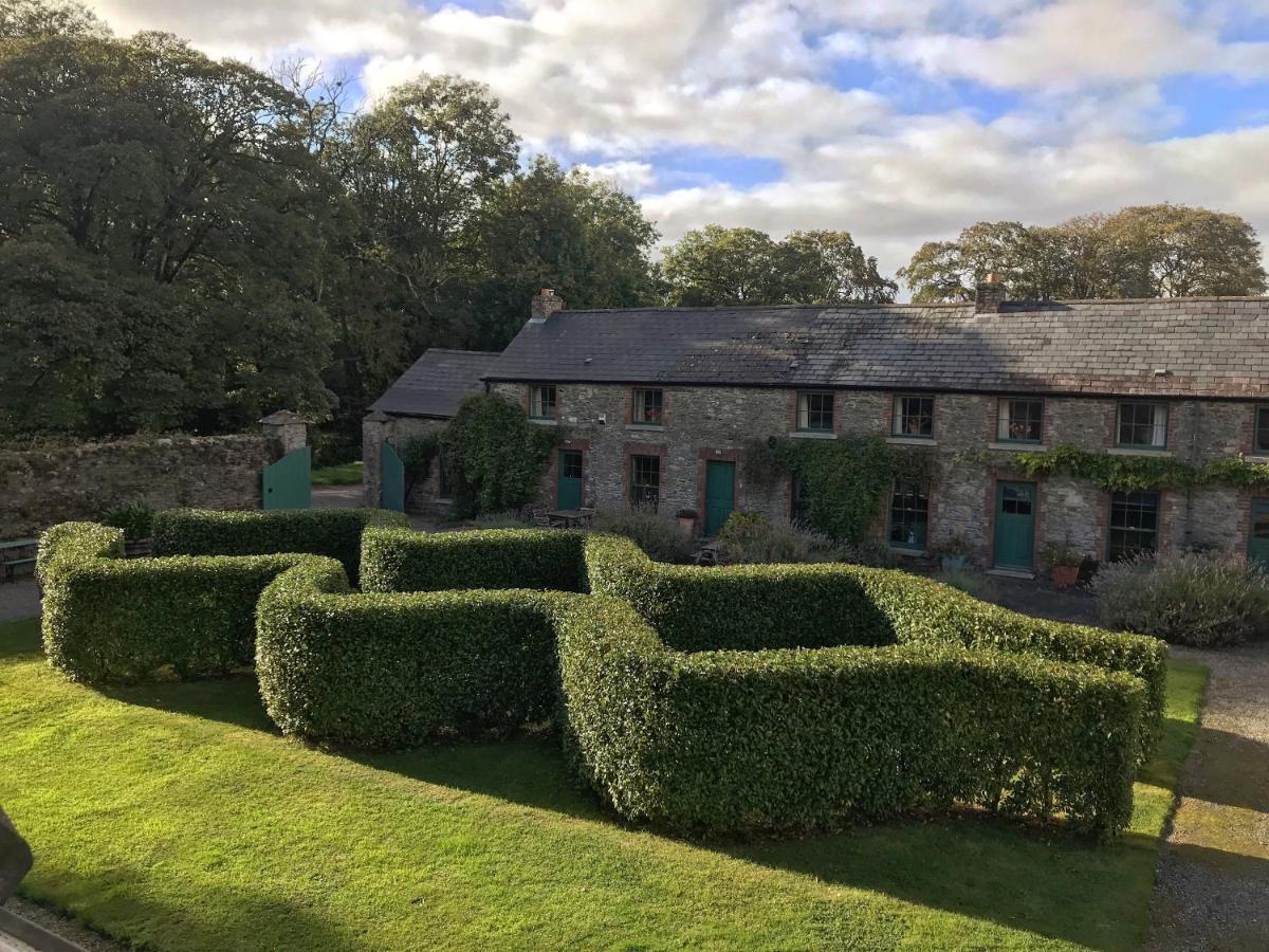 The Stable Yard House At Burtown House & Gardens Villa Athy Bagian luar foto