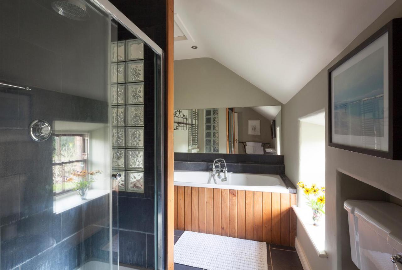 The Stable Yard House At Burtown House & Gardens Villa Athy Bagian luar foto